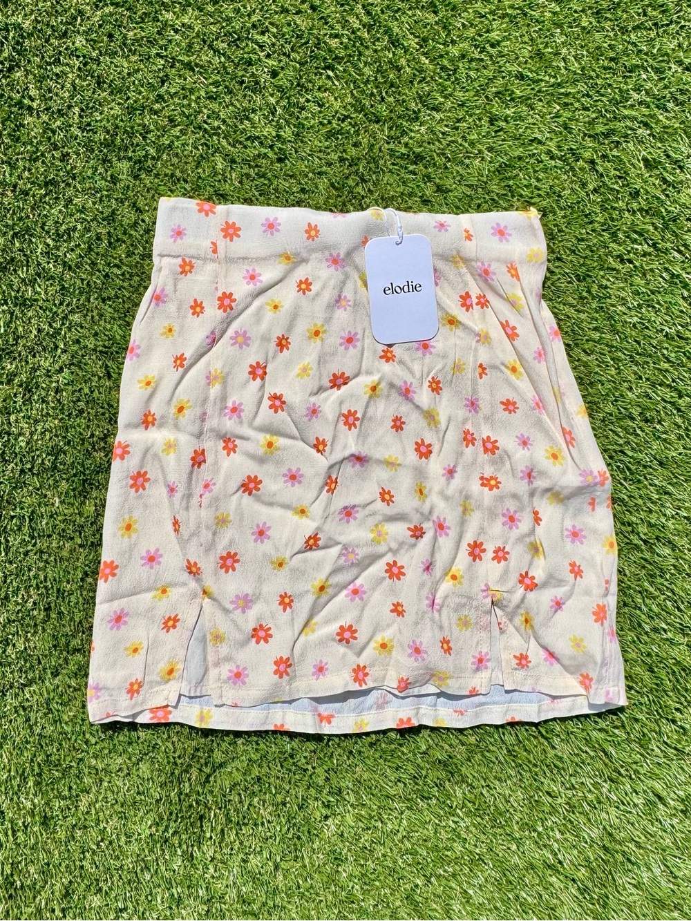 NWT elodie Women’s Beige Floral Flower A-Line Short/Mini Skirt Size Small